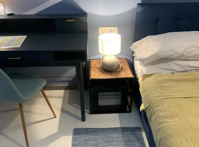 Elu Iris 3* Σπλιτ