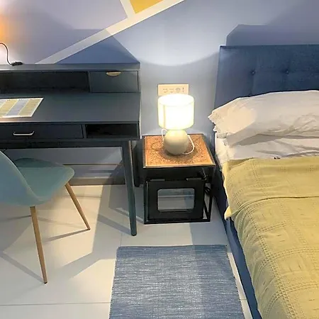Elu Iris Hotel 3*