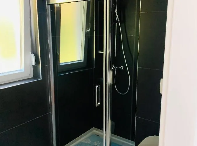 Elu Iris 3* ספליט